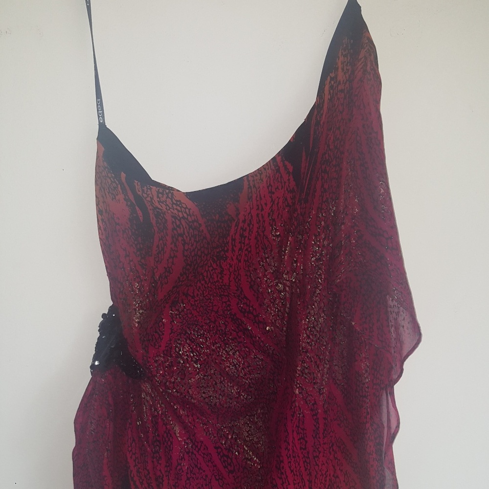 BCBG ONE SHOULDER FLOWY SHIRT